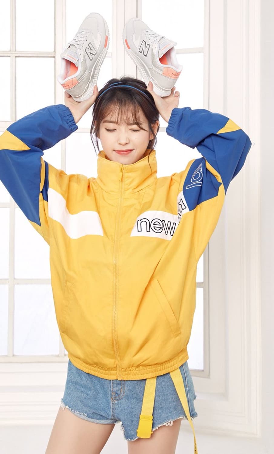 뉴발란스 레트로 배색 바람막이 옐로우 블루 L 상품이미지1