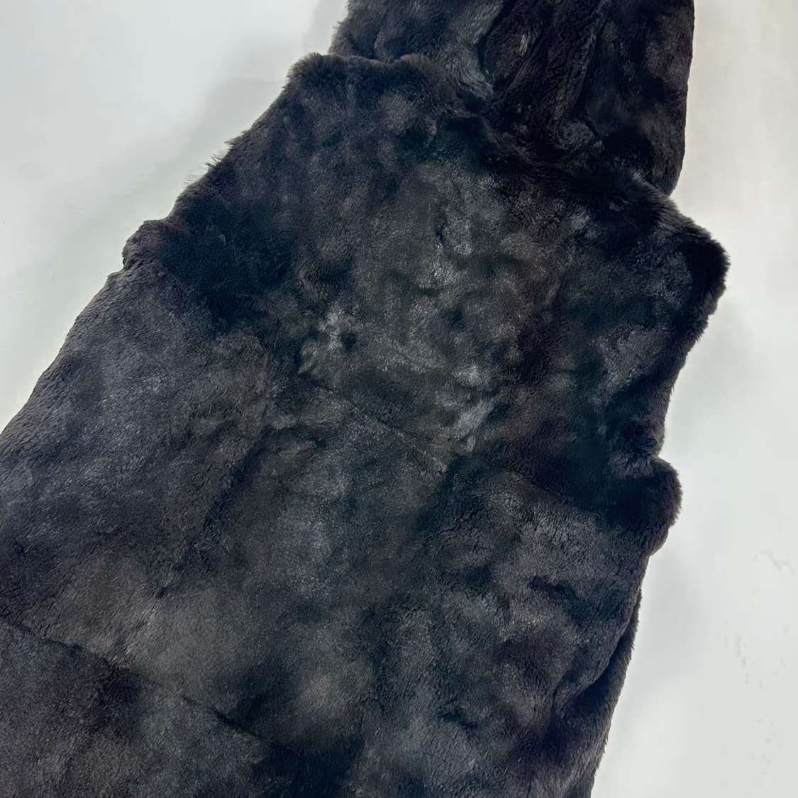 알레그리 토끼털 후드 베스트 가디건 상품이미지9