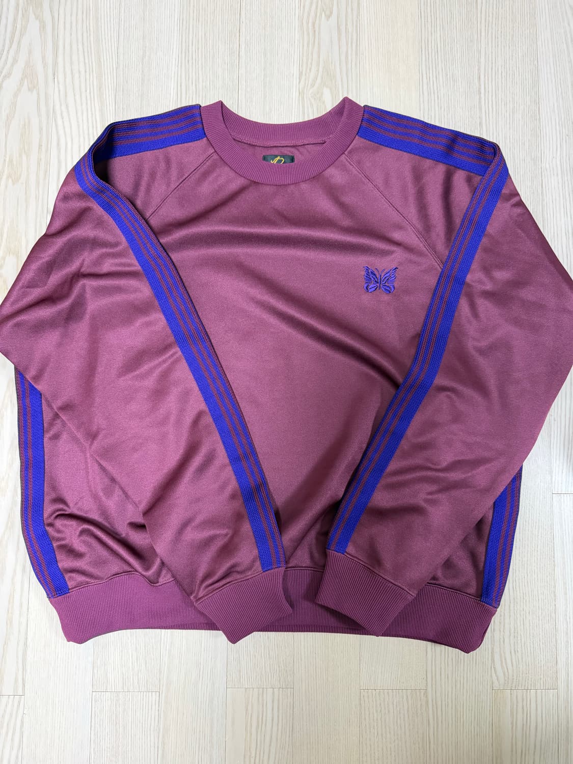 니들스 크루넥 맨투맨 S 상품이미지1