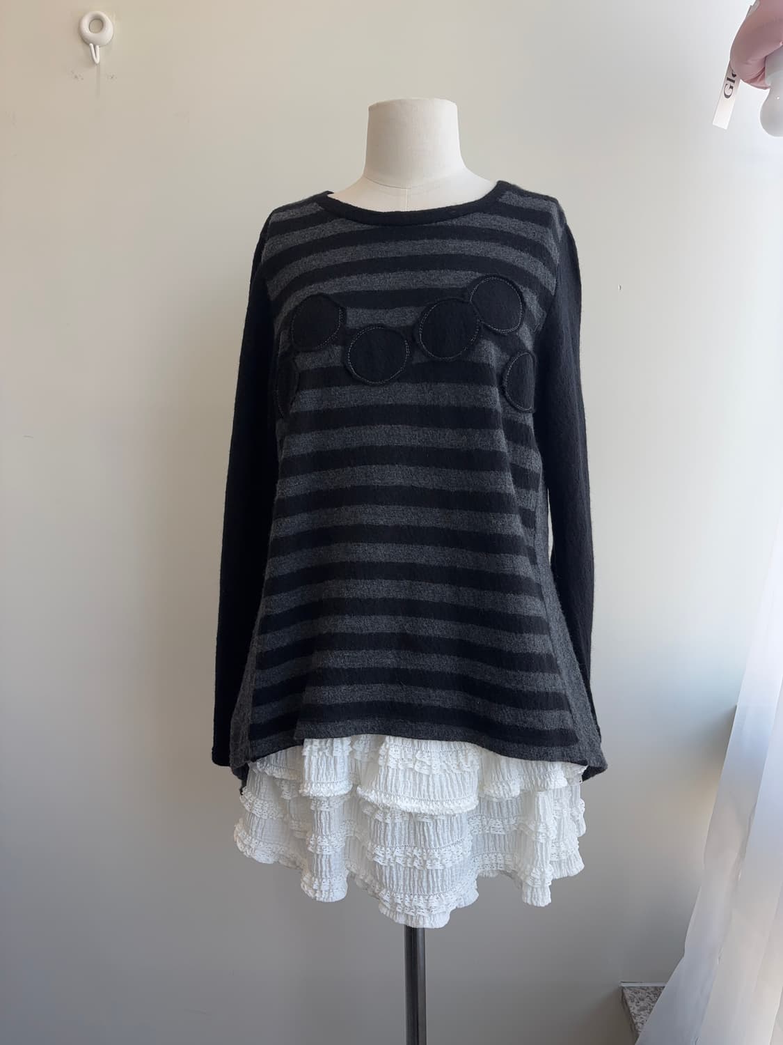 crescent duo 언발 스트라이프 배색 티셔츠 상품이미지6