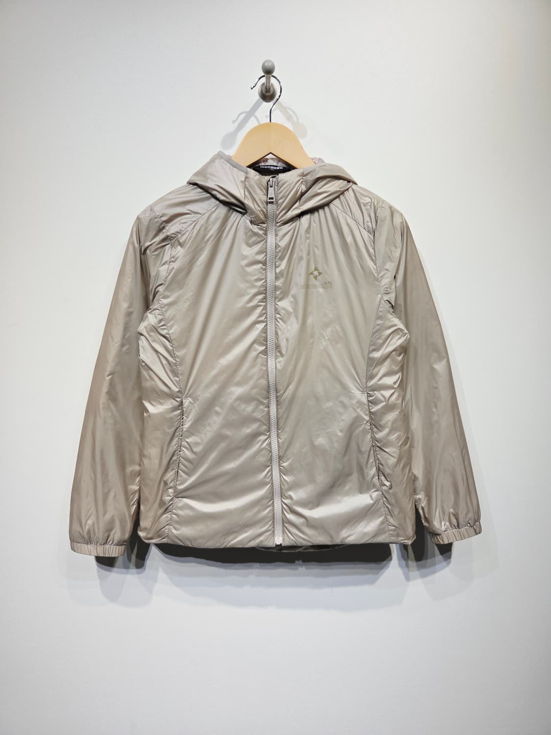 네파 이젠벅(NEPA ISENBERG) 여성 경량 후드 다운 자켓 상품이미지2