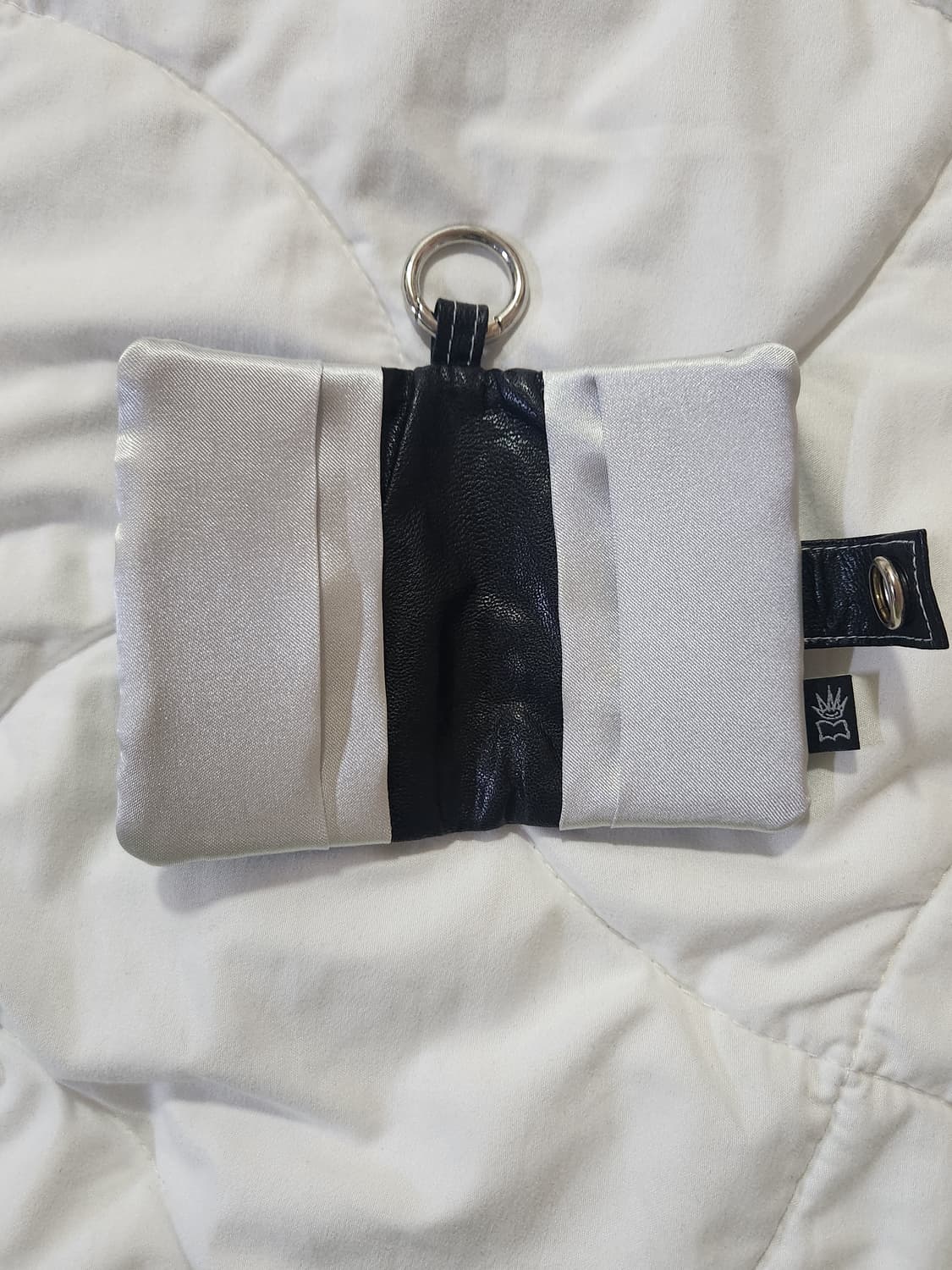 퍼피북클럽 이스트쿤스트 지갑 상품이미지3