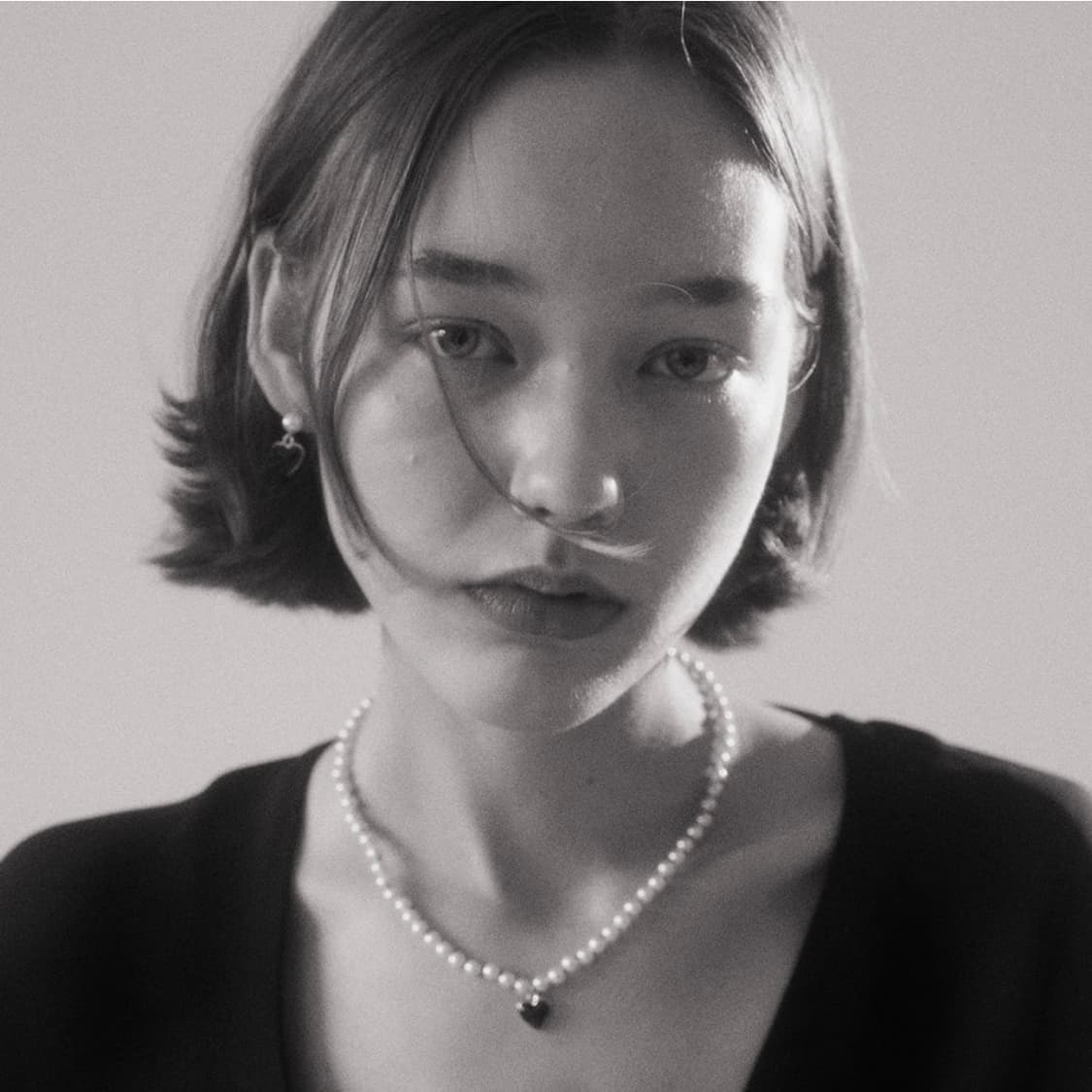 [빈티지헐리우드]Silky Black n Pearl Heart Neckl 상품이미지3