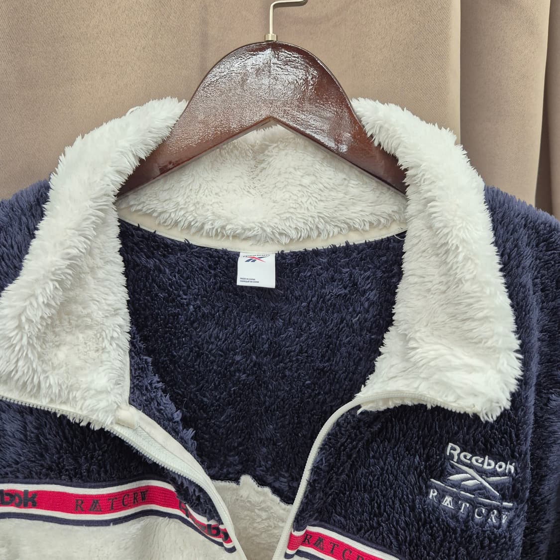 리복 로맨틱크라운 콜라보 플리스 XL 상품이미지2