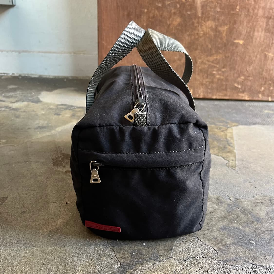 프라다 레드라인 미니 토트백 상품이미지3