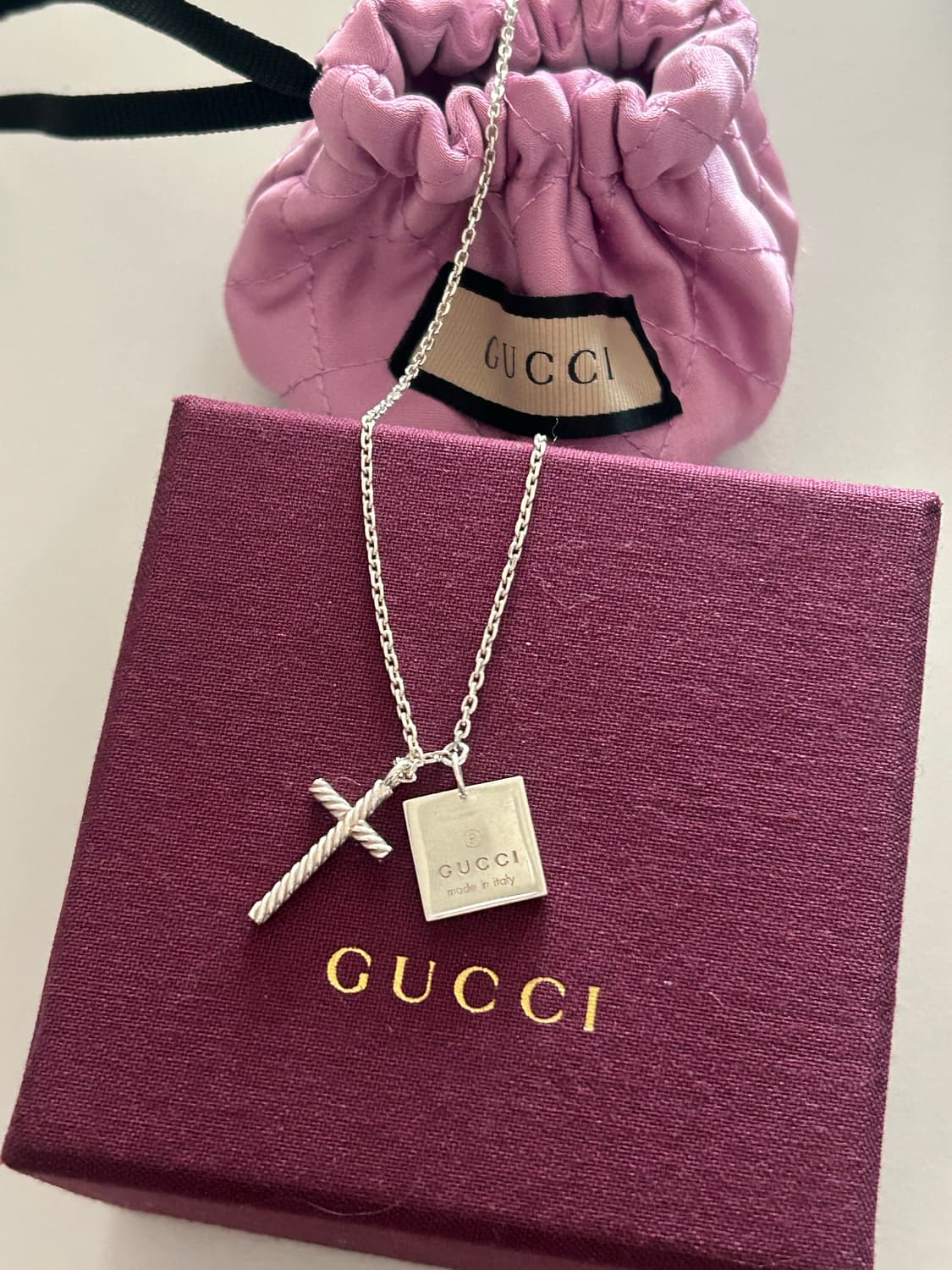 희귀템) 구찌 스퀘어십자가 목걸이 상품이미지2