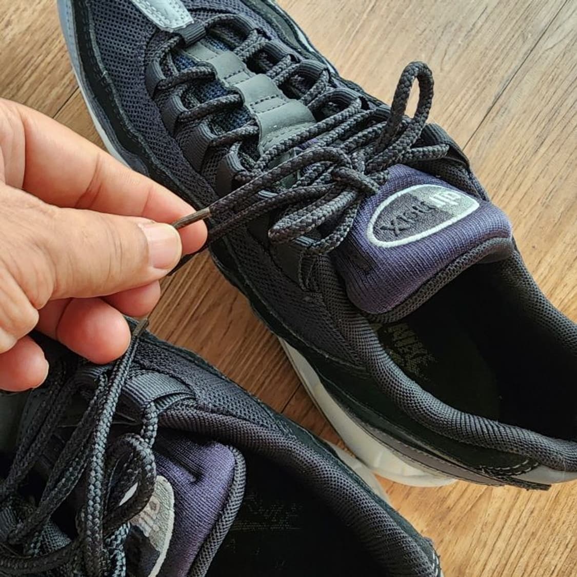 나이키 에어 맥스 95 에센셜 다크그레이 749766-021(280) 상품이미지3