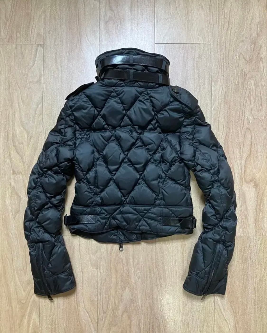 버버리프로섬  숏패딩점퍼(새상품) 상품이미지10