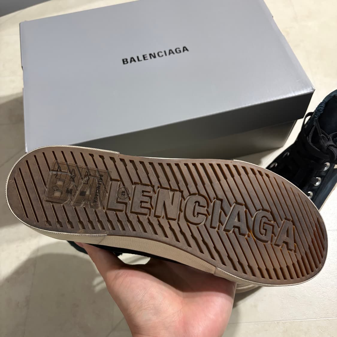 새상품(275)발렌시아가 파리 하이탑 빈티지 스니커즈 블랙 상품이미지6