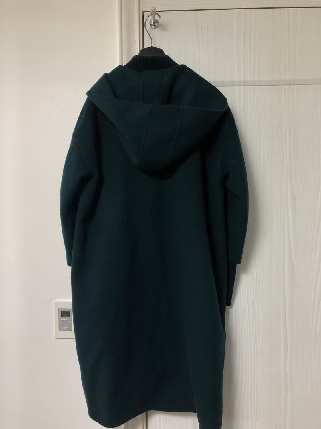 오즈세컨 (O'2nd) 딥그린 코트 상품이미지2