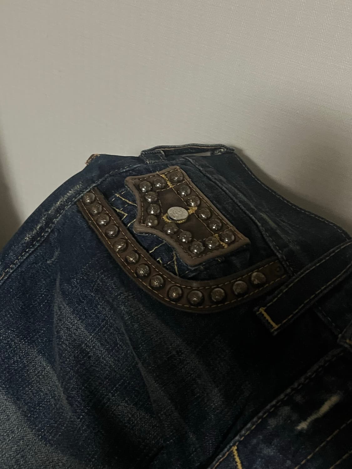 True Religion 트루릴리전 세미 부츠컷 팬츠 28사이즈 상품이미지3