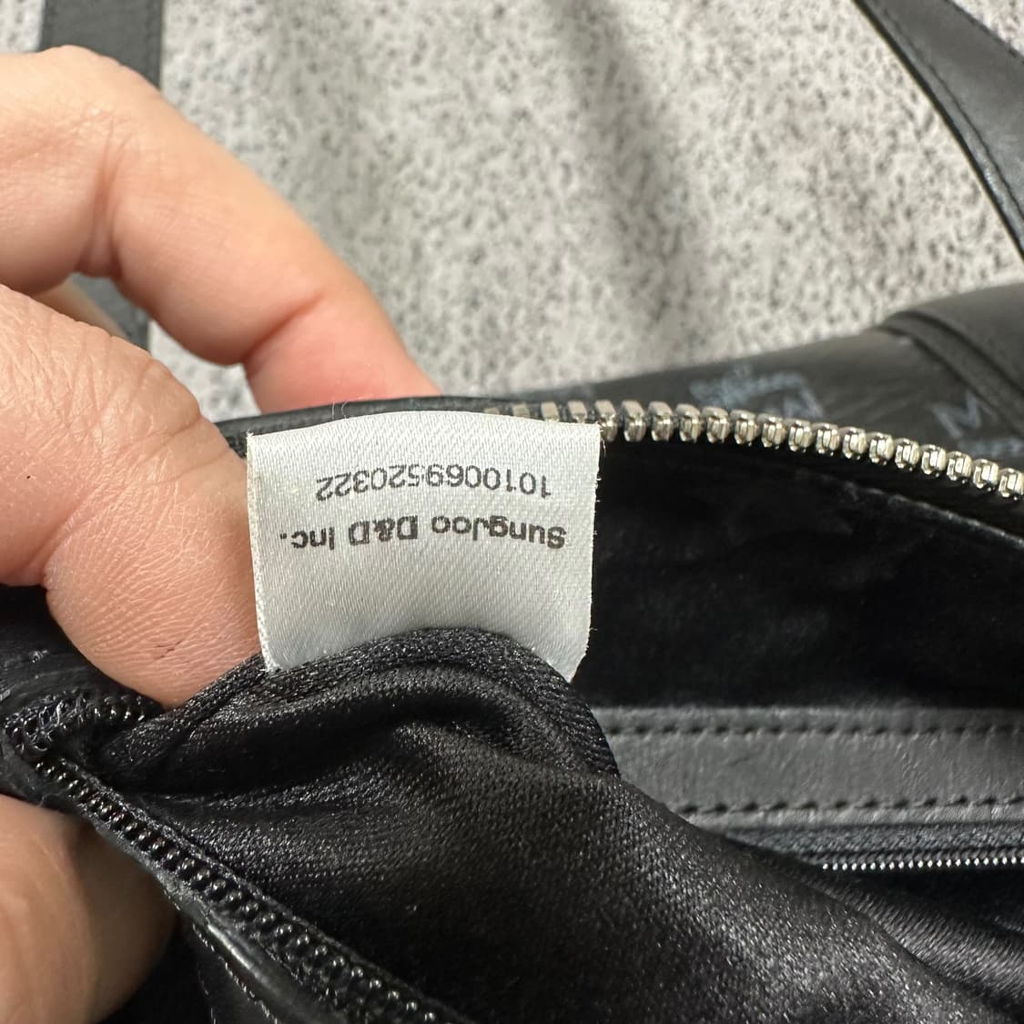 ✨ (바배) MCM 비세토스 원통 토트백 상품이미지10