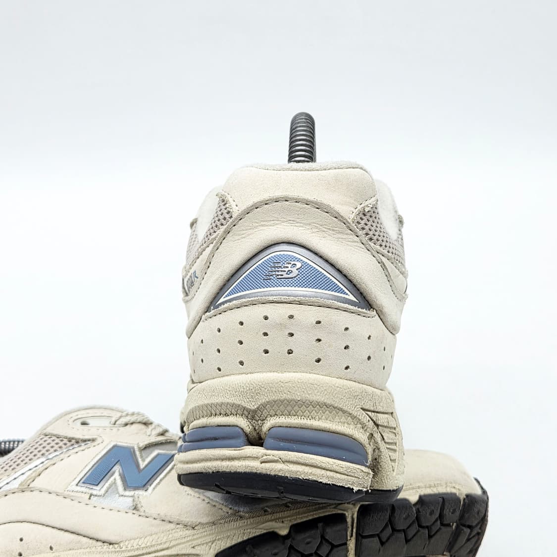 뉴발란스 2002 베이지 (250) 상품이미지2
