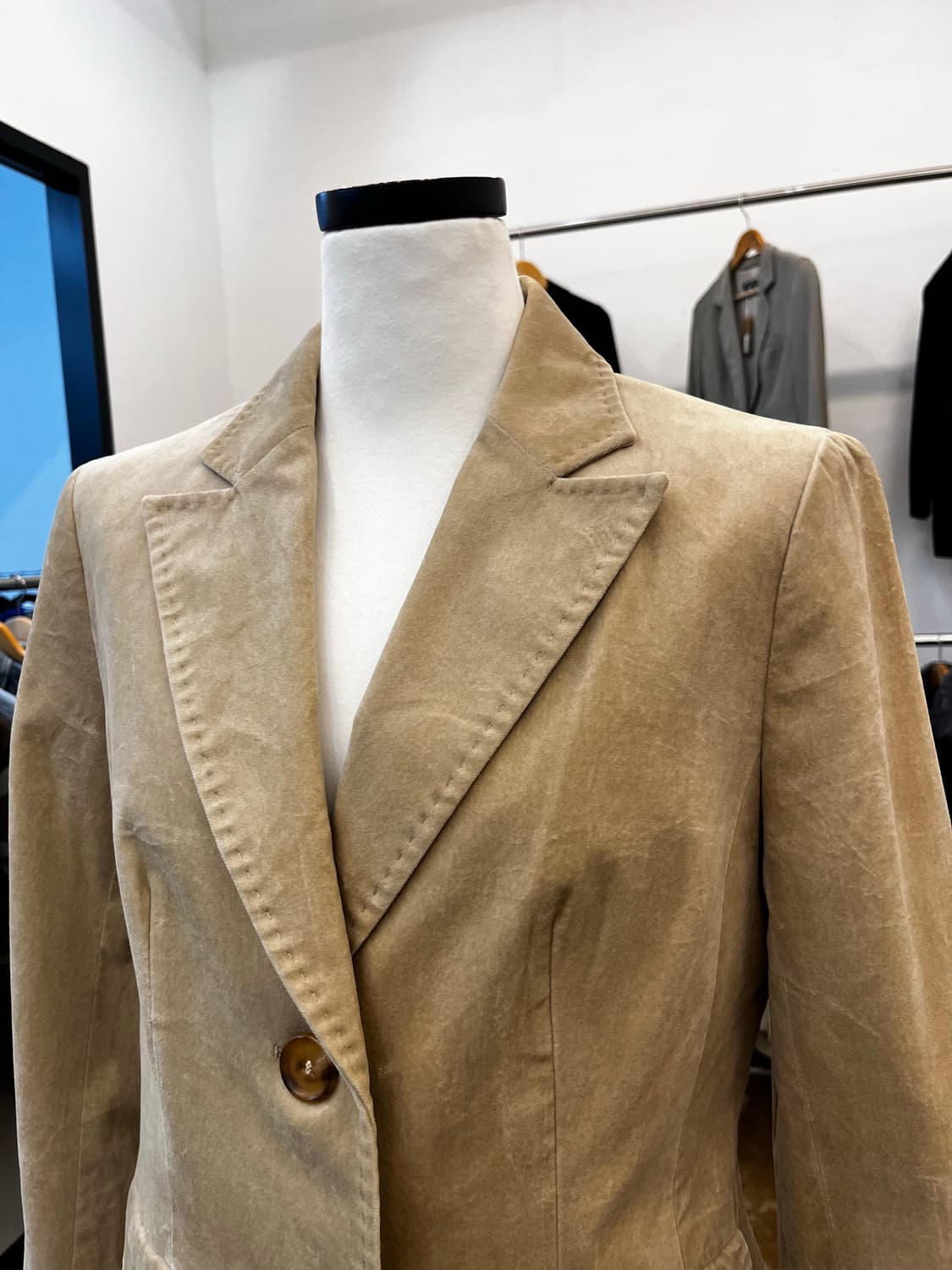 버버리 코튼 벨벳 블레이저 상품이미지3