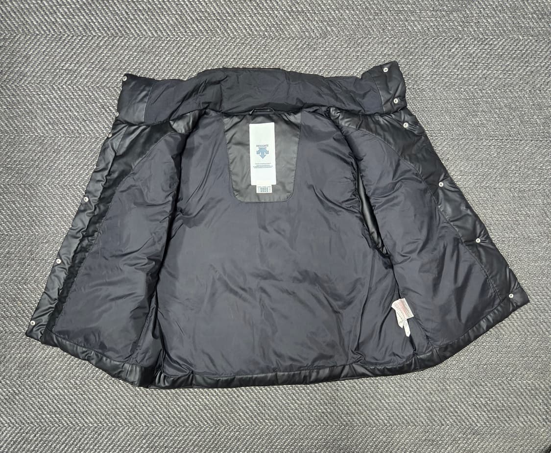 데상트 스키스타일 숏다운패딩 베스트 SN322SDV95 상품이미지4