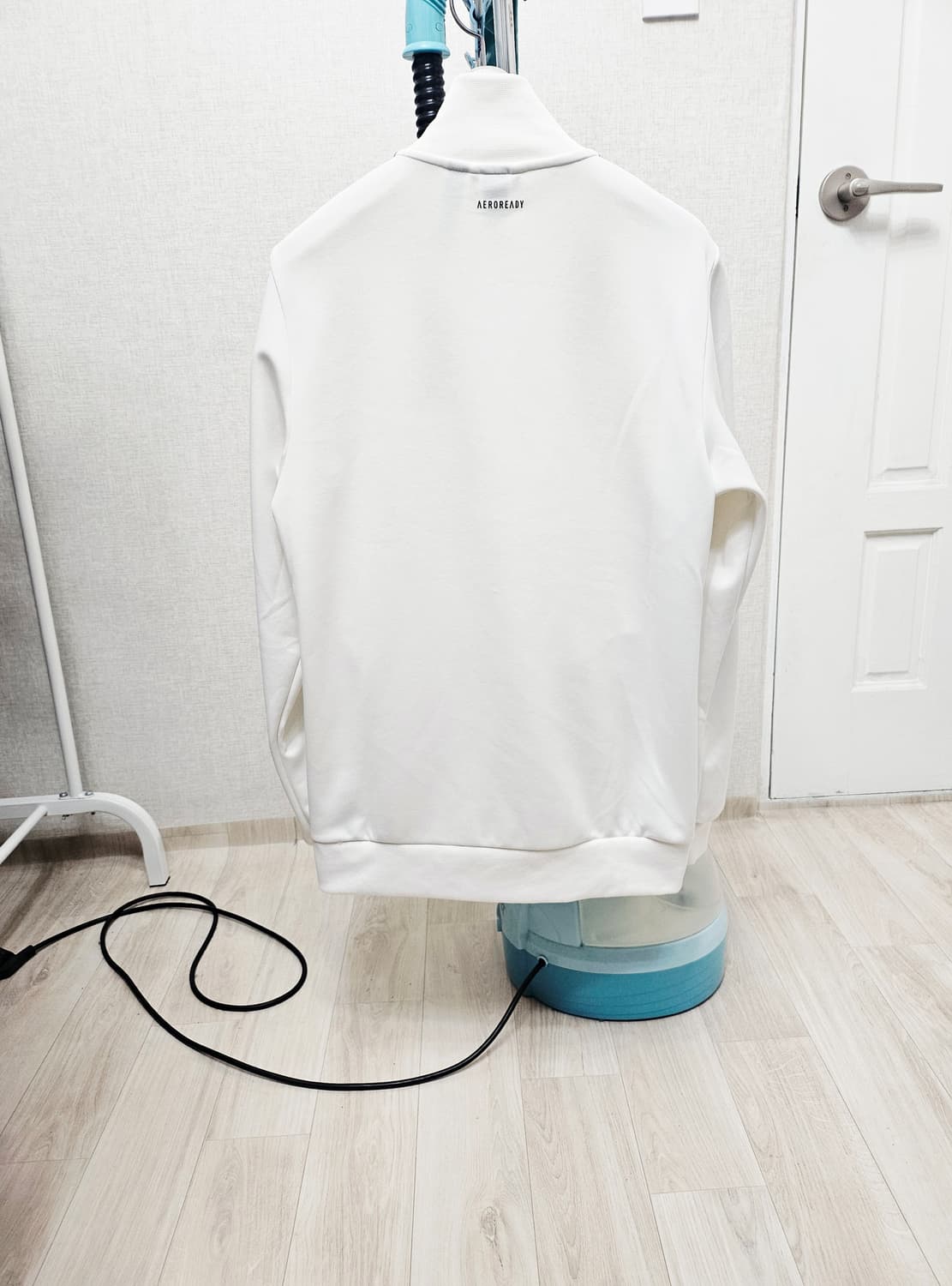 (90~95)S ☆초대장급☆ 아디다스 에센셜 3st [흰검] 트랙탑져지 상품이미지6