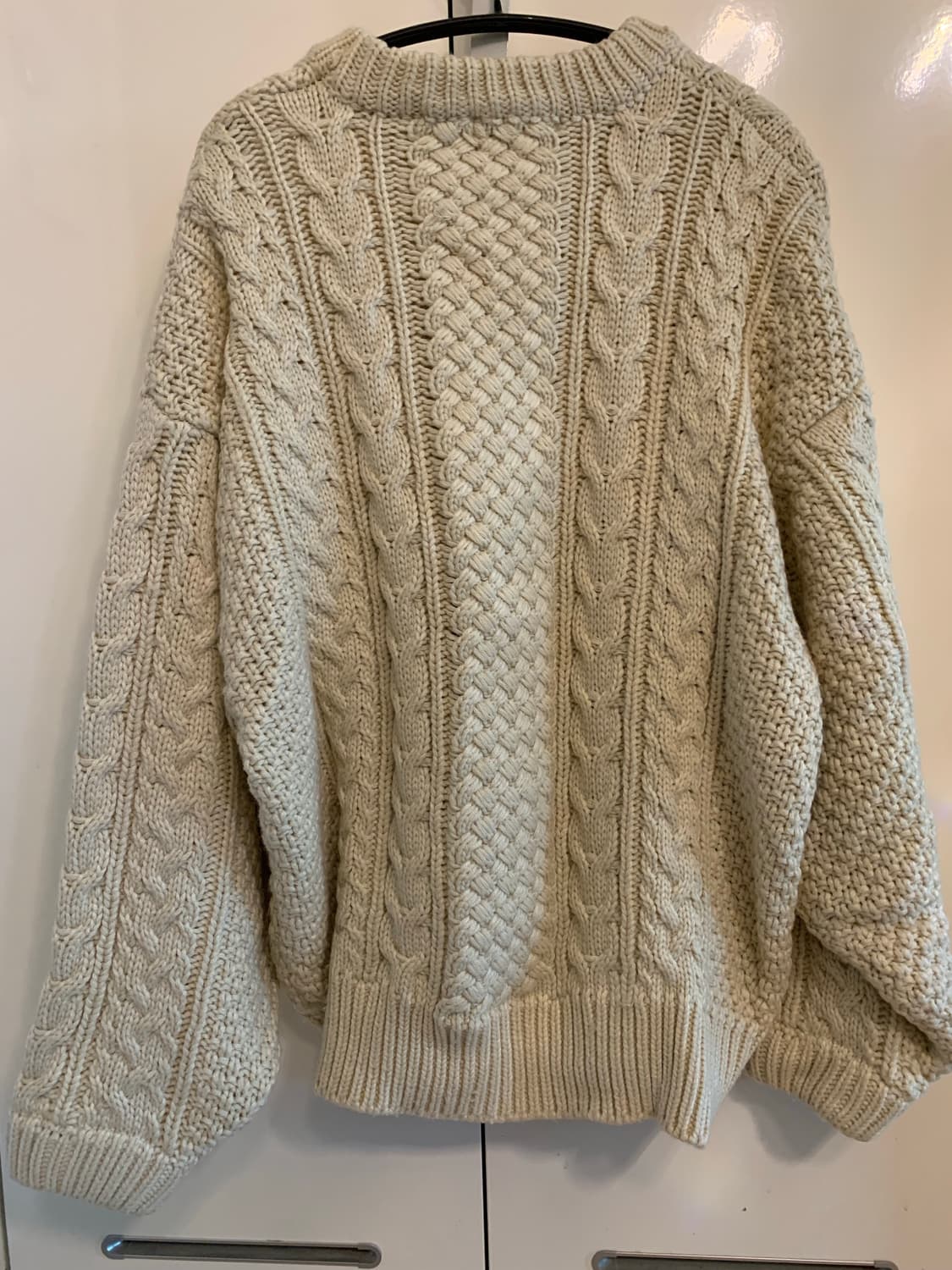 알파카 케이블 니트 스웨터 베이지 상품이미지3
