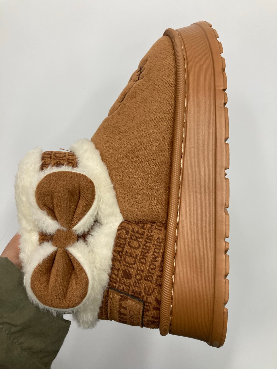 헬로키티 어그 상품이미지3