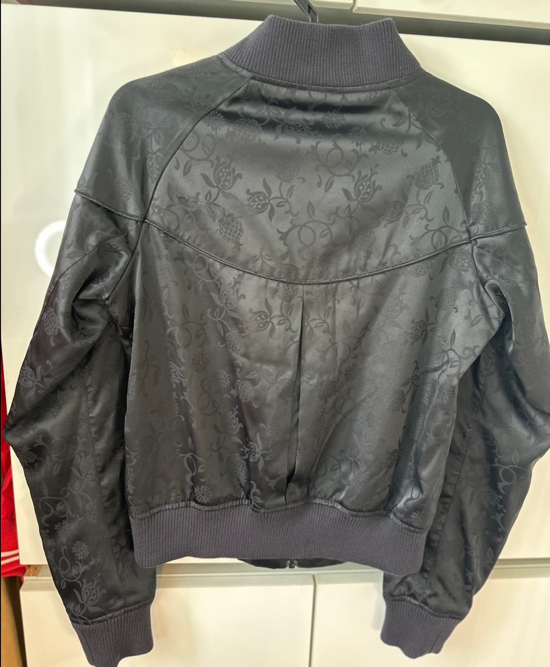 나이키 플로럴 블랙 봄버 자켓 상품이미지6