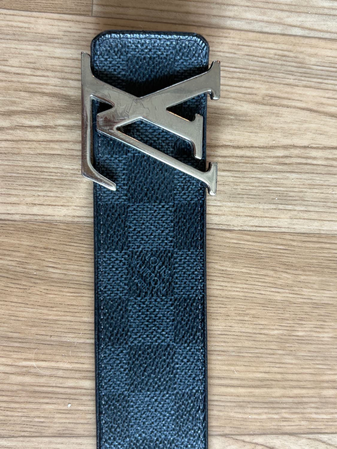 루이비통 다미에 LV 이니셜 벨트 블랙 상품이미지1