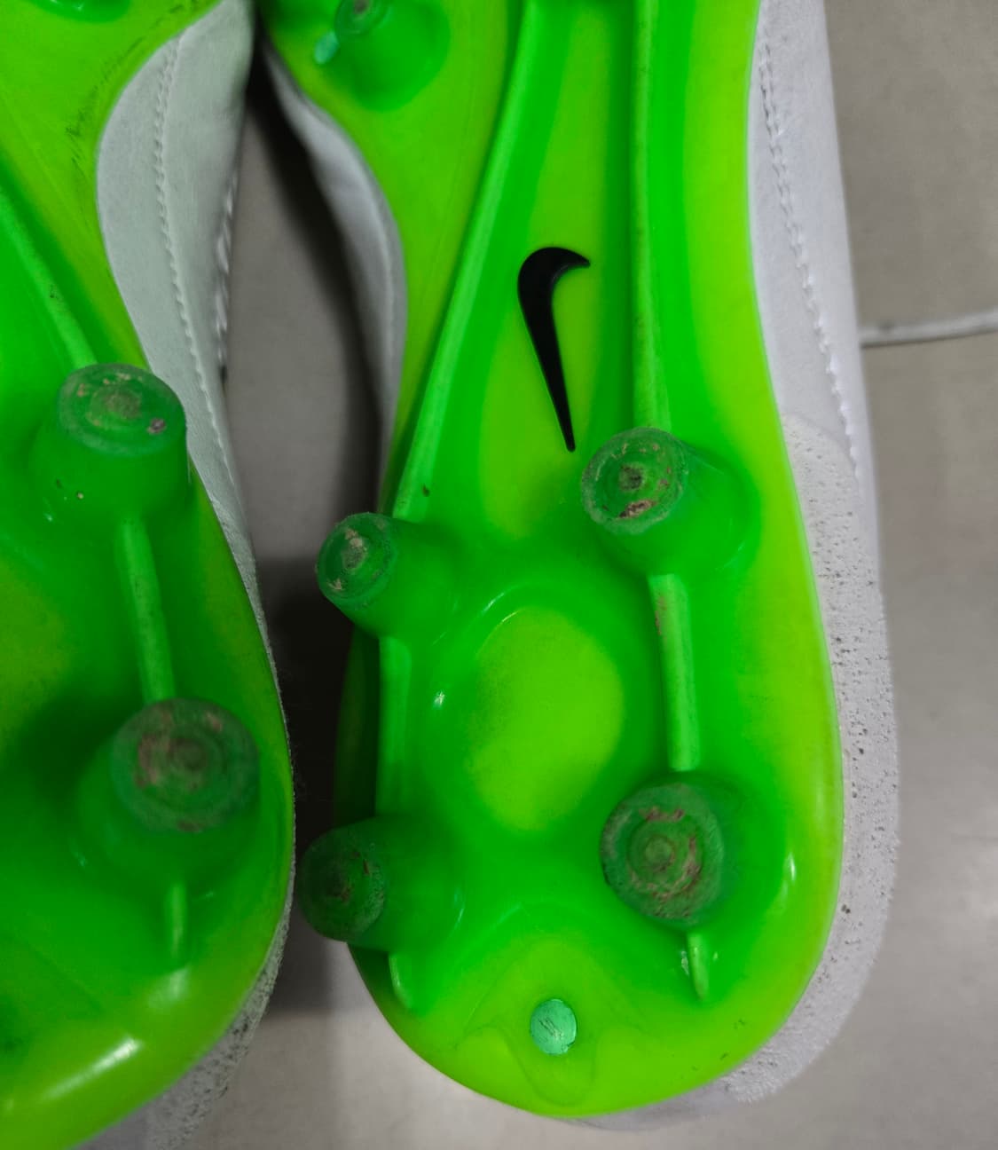 나이키 마지스타 오퍼스 HG 축구화 275mm 상품이미지10