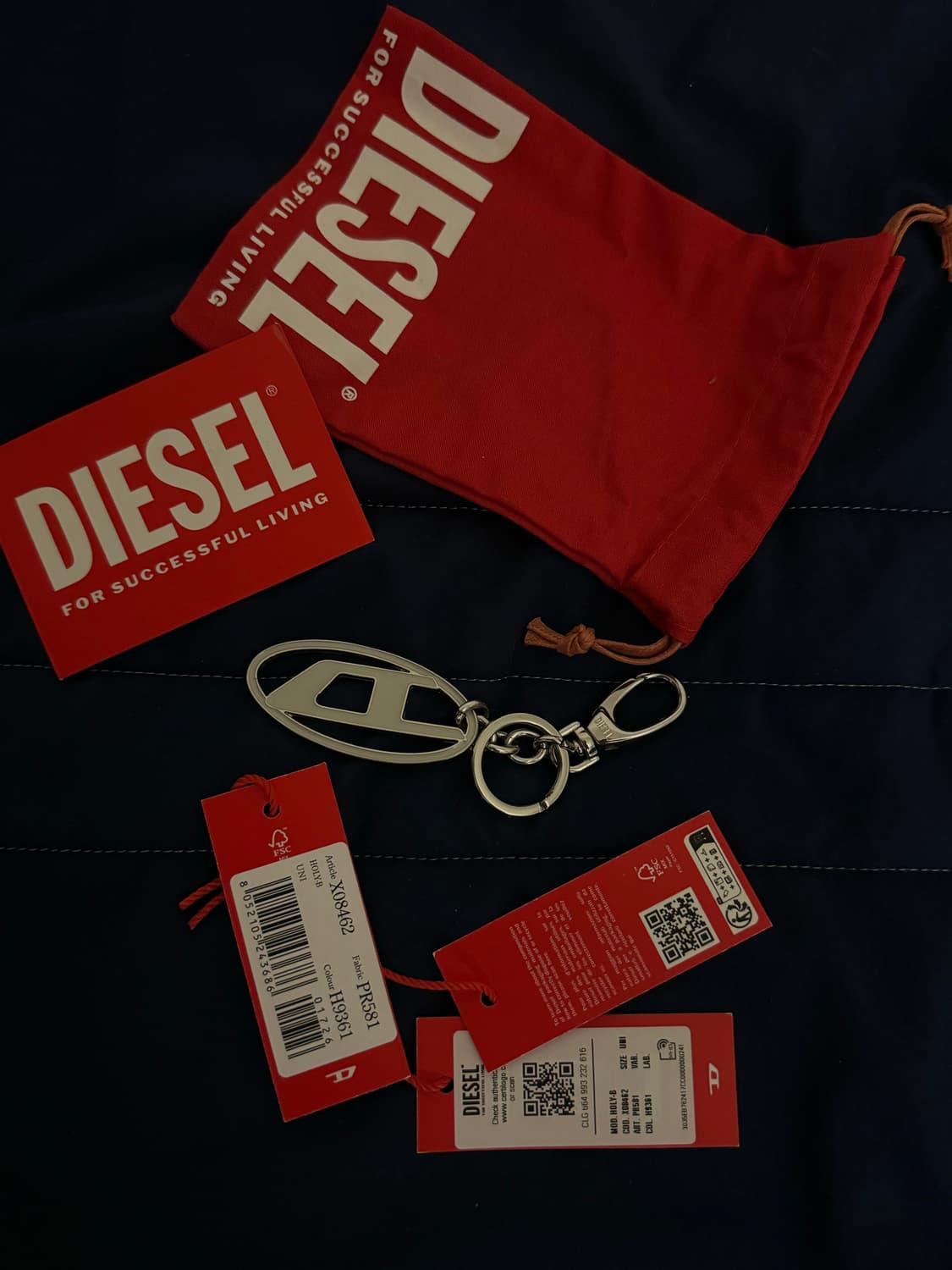 디젤 diesel 키링 화이트 상품이미지2