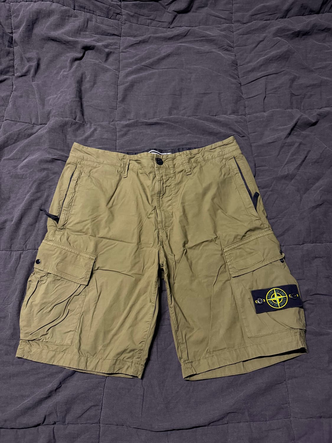 스톤아일랜드 버뮤다 카고 팬츠 상품이미지1