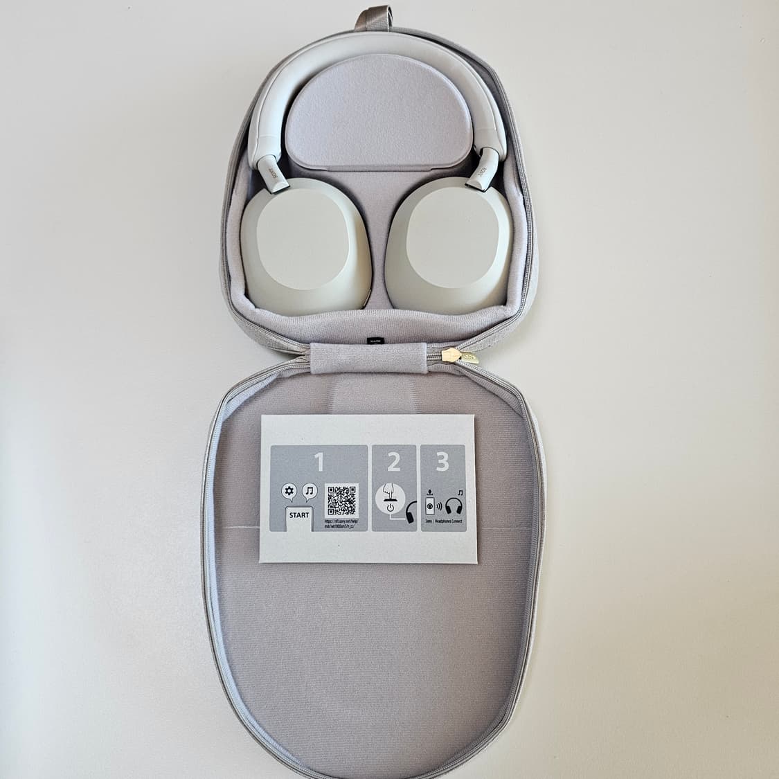 소니 헤드셋 WH-1000XM5(플래티넘 실버) 스터디 헤드폰 상품이미지5