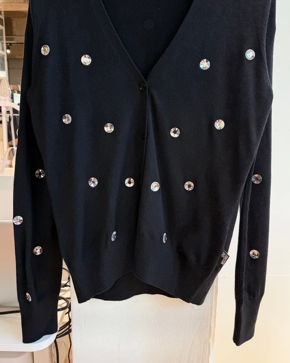 러브 모스키노 블랙 크리스탈 패치 울 가디건  상품이미지6