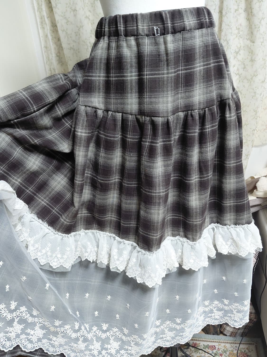 [핸드메이드] 체크 레이스 롱 스커트 상품이미지1