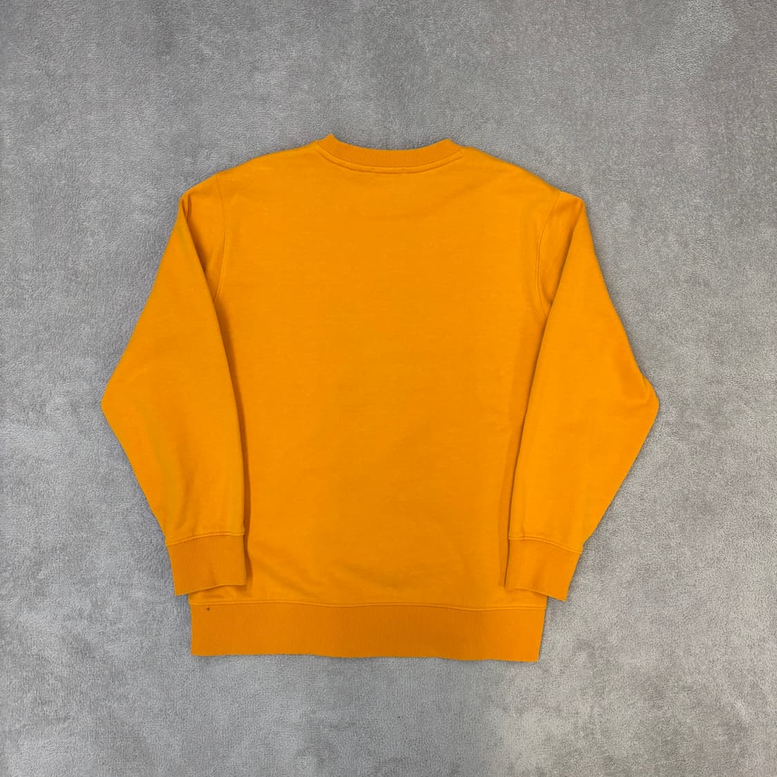 팀버랜드 센터로고 맨투맨 상품이미지2