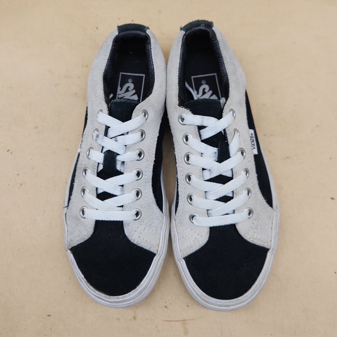 반스 램핑 스니커즈 220 상품이미지2