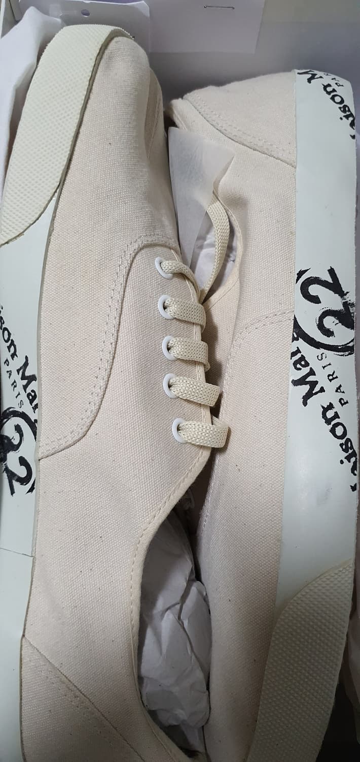 마르지엘라 타비 스니커즈 판매합니다 새상품 상품이미지2