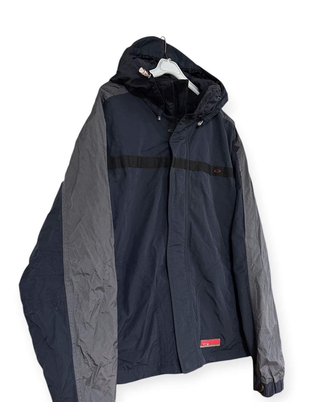 오클리 테크니컬 블랙 바람막이 점퍼 상품이미지3