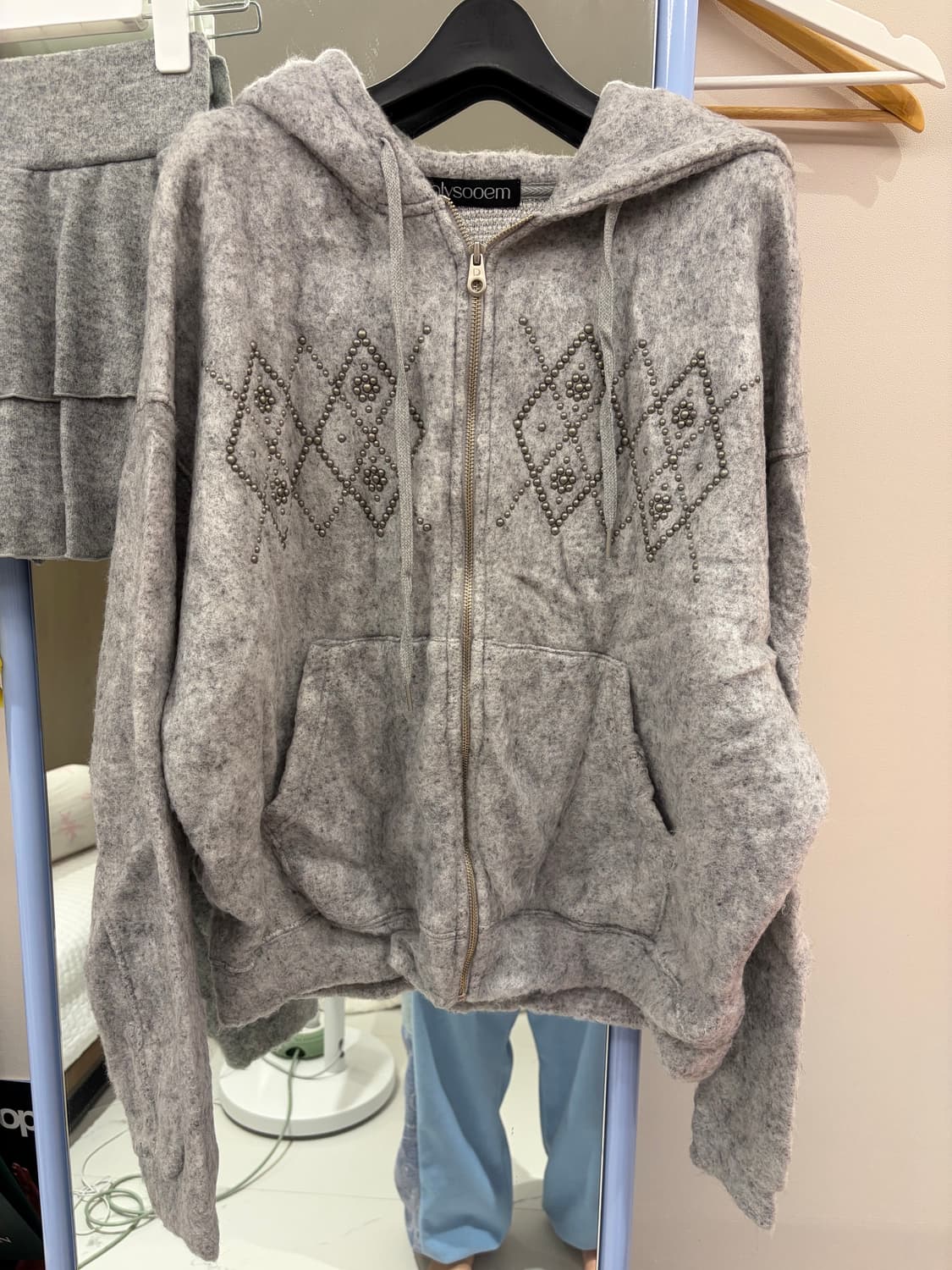 폴리수엠 스터드 헤러리후드 셋업 상품이미지4