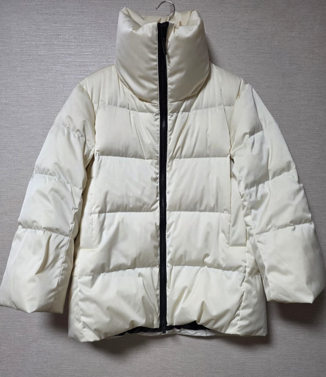 유니클로 X 질샌더 +J 다운 볼륨 재킷 다운 패딩 질샌더 유니클로 패딩 상품이미지3