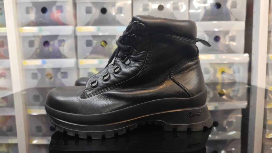 Zara x vibram 레더 트래킹 부츠 상품이미지3