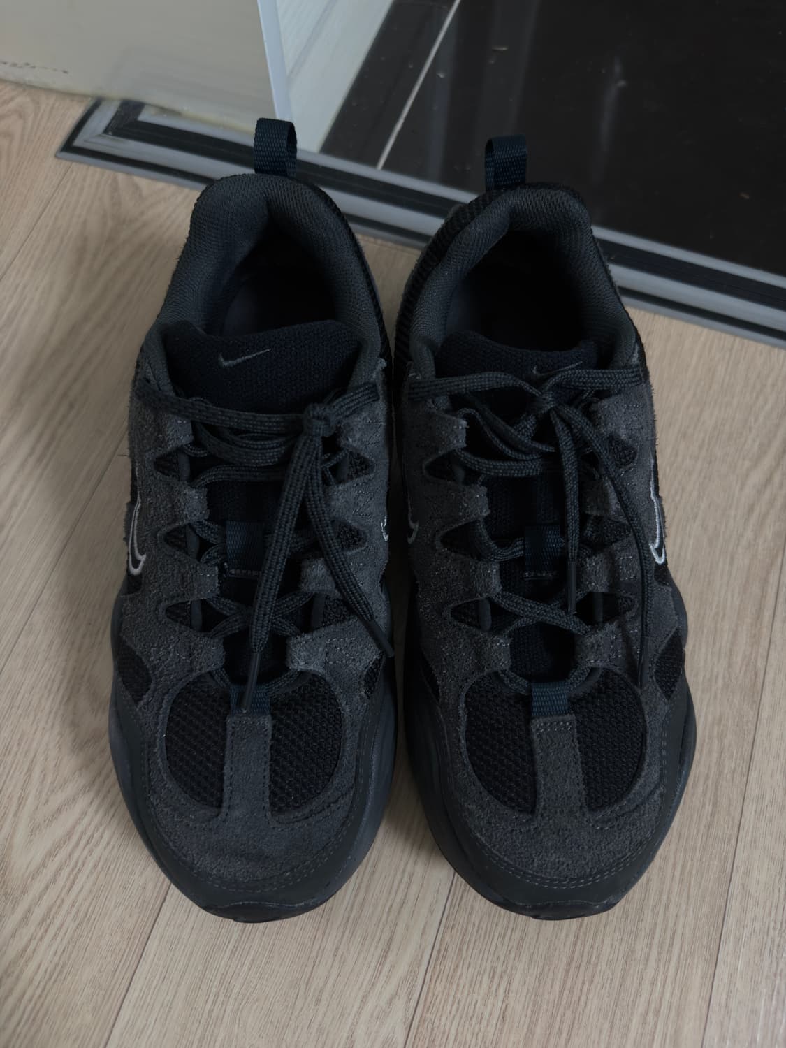 나이키 테크 헤라 블랙 255cm 상품이미지2