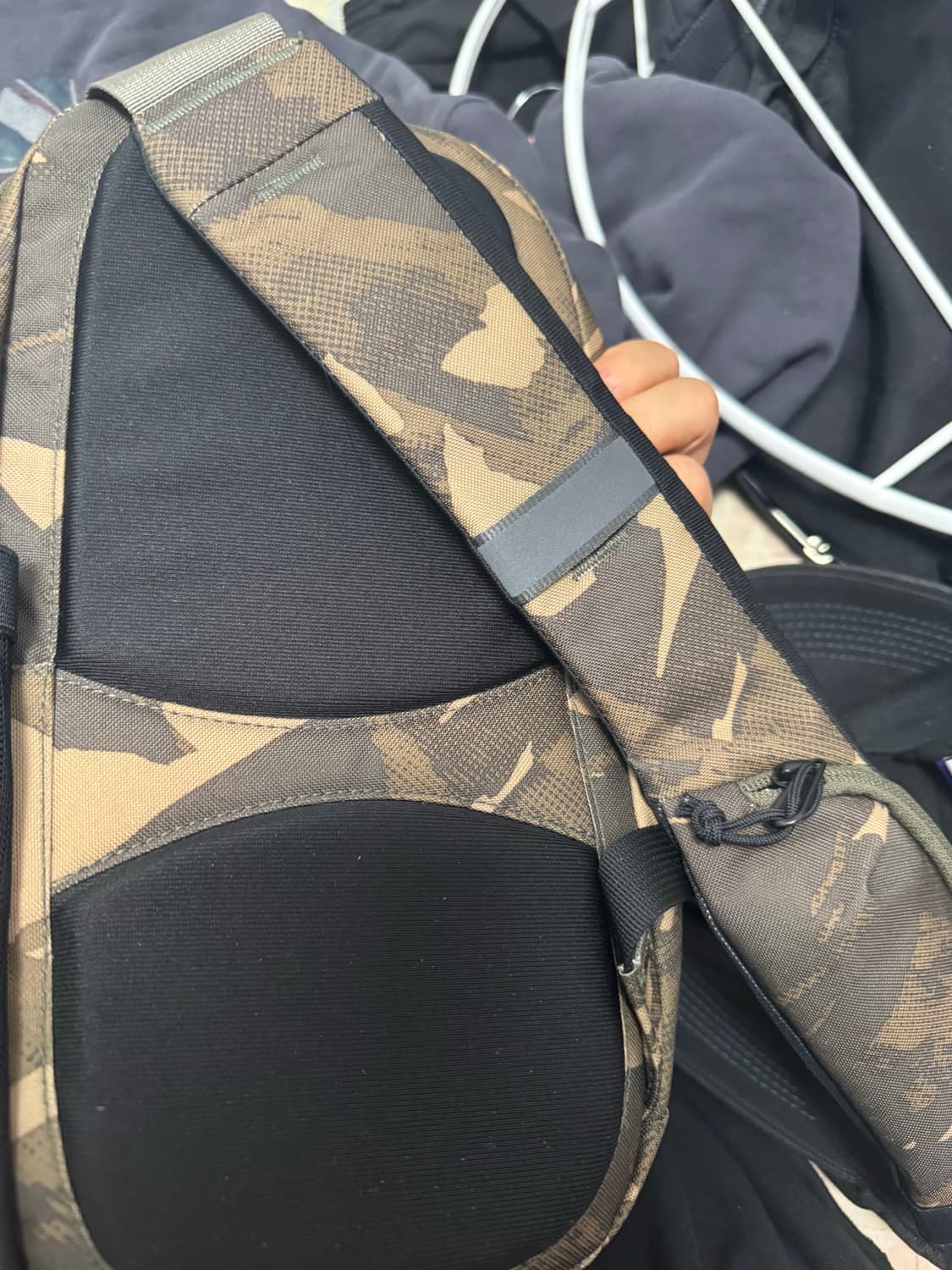 노스페이스 보레알리스 슬링백 카모 상태 좋아요 상품이미지3