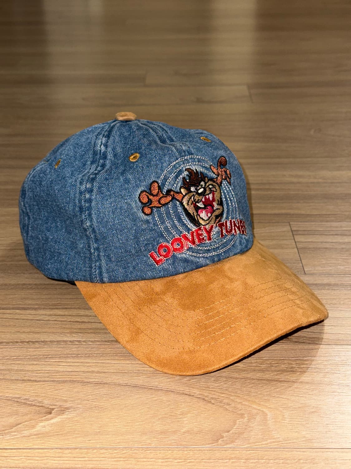 마하그리드 x 루니툰즈 타즈 투톤 데님 볼캡  상품이미지1