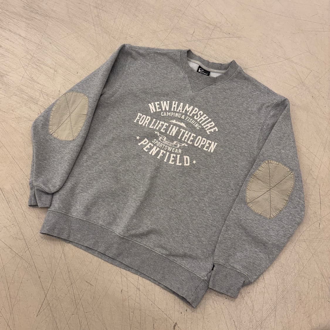 펜필드 뉴햄프셔 빅로고 패치 맨투맨 상품이미지1