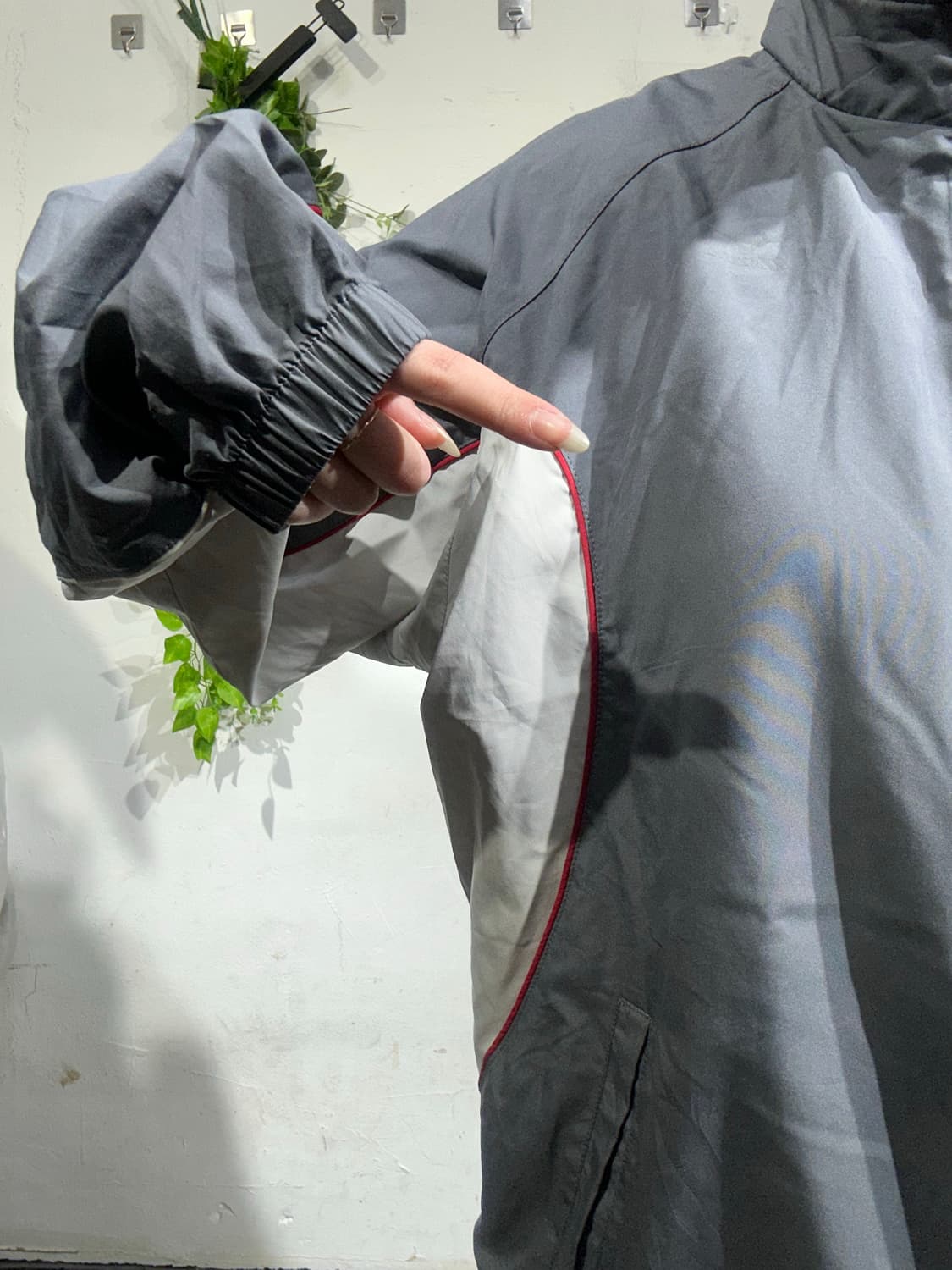 미즈노 그레이 오버핏 바람막이 자켓 M 상품이미지4