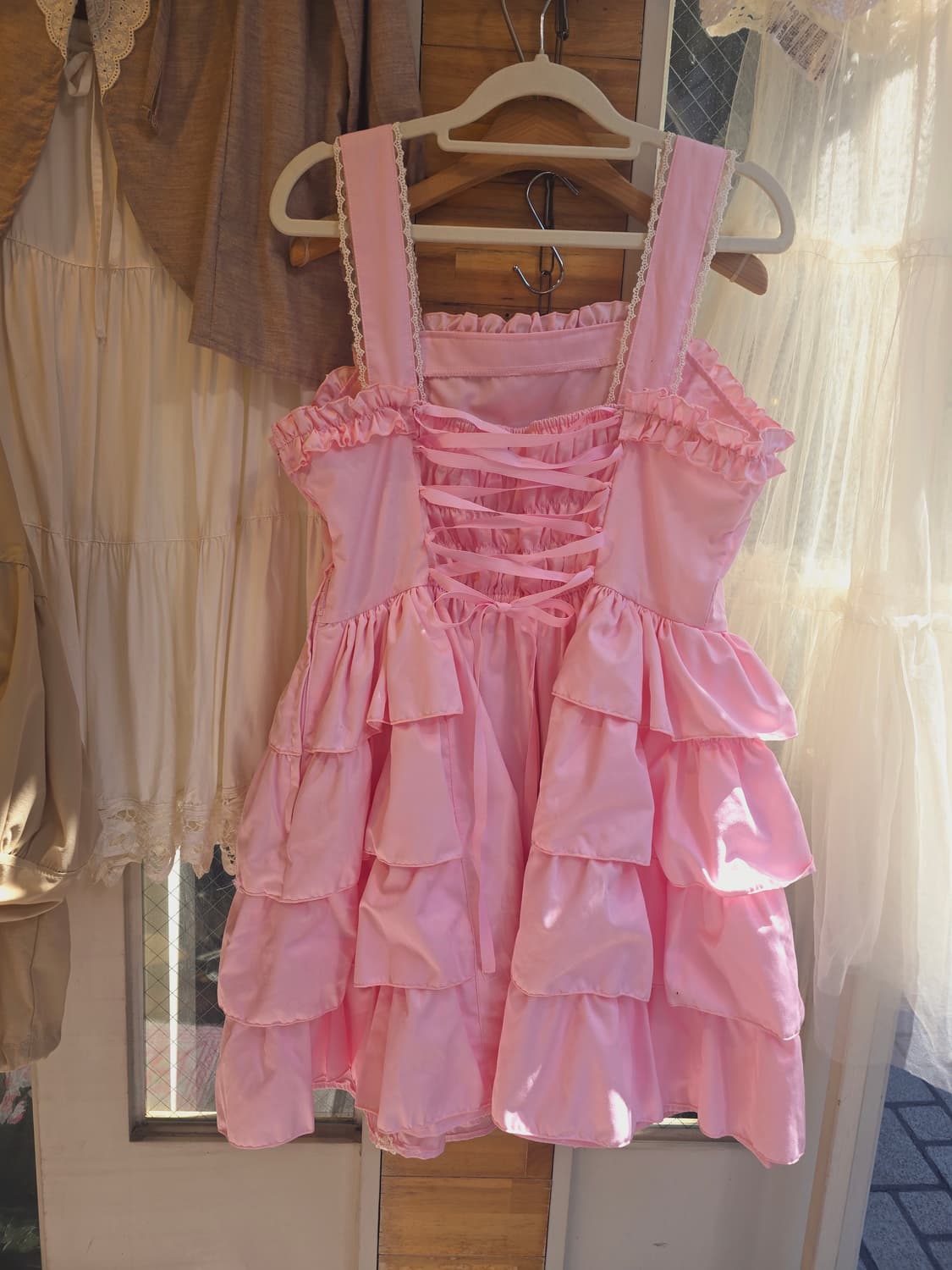 바디라인 아일렛 원피스 상품이미지4