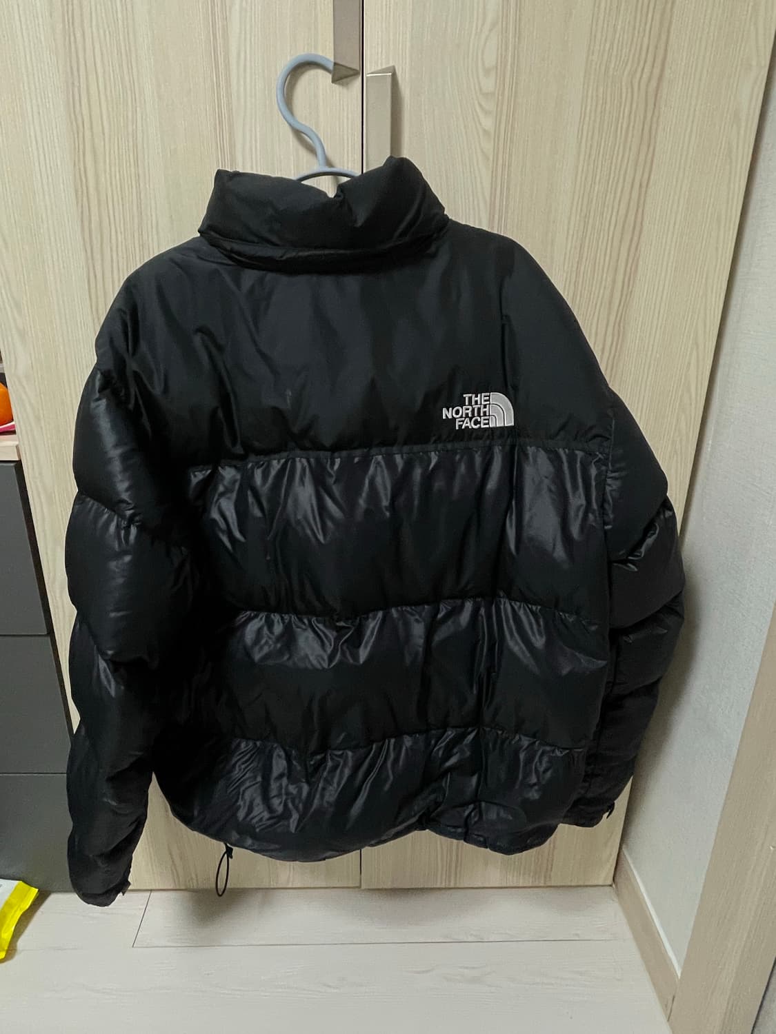 노스페이스 눕시 유광 패딩 xxl 상품이미지2