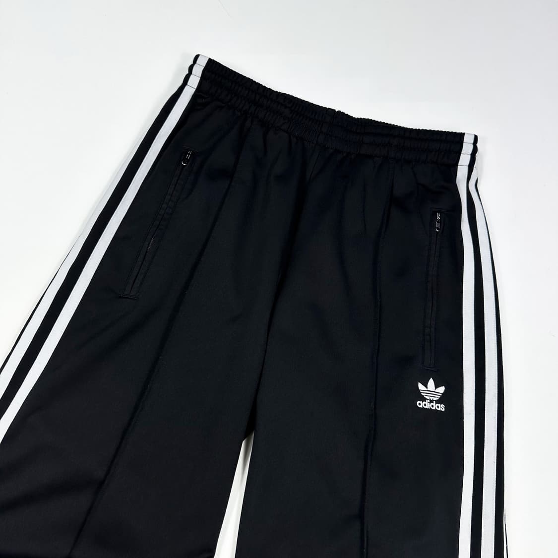 아디다스 오리지널 여성 파이어버드 루즈핏 트랙팬츠 블랙 여성M 상품이미지3