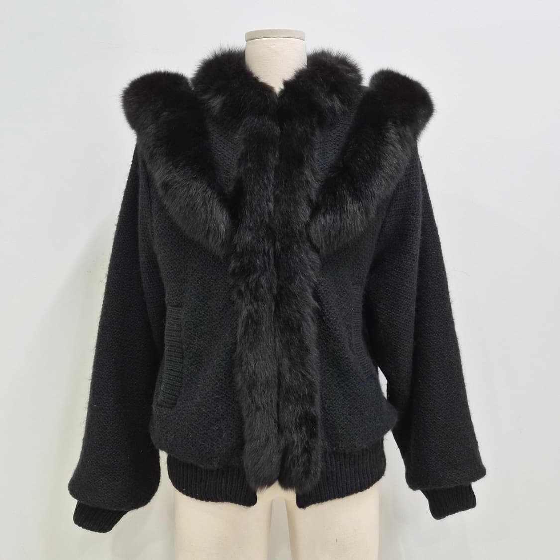 WALLACE 폭스 퍼 트리밍 울 니트 자켓  상품이미지1