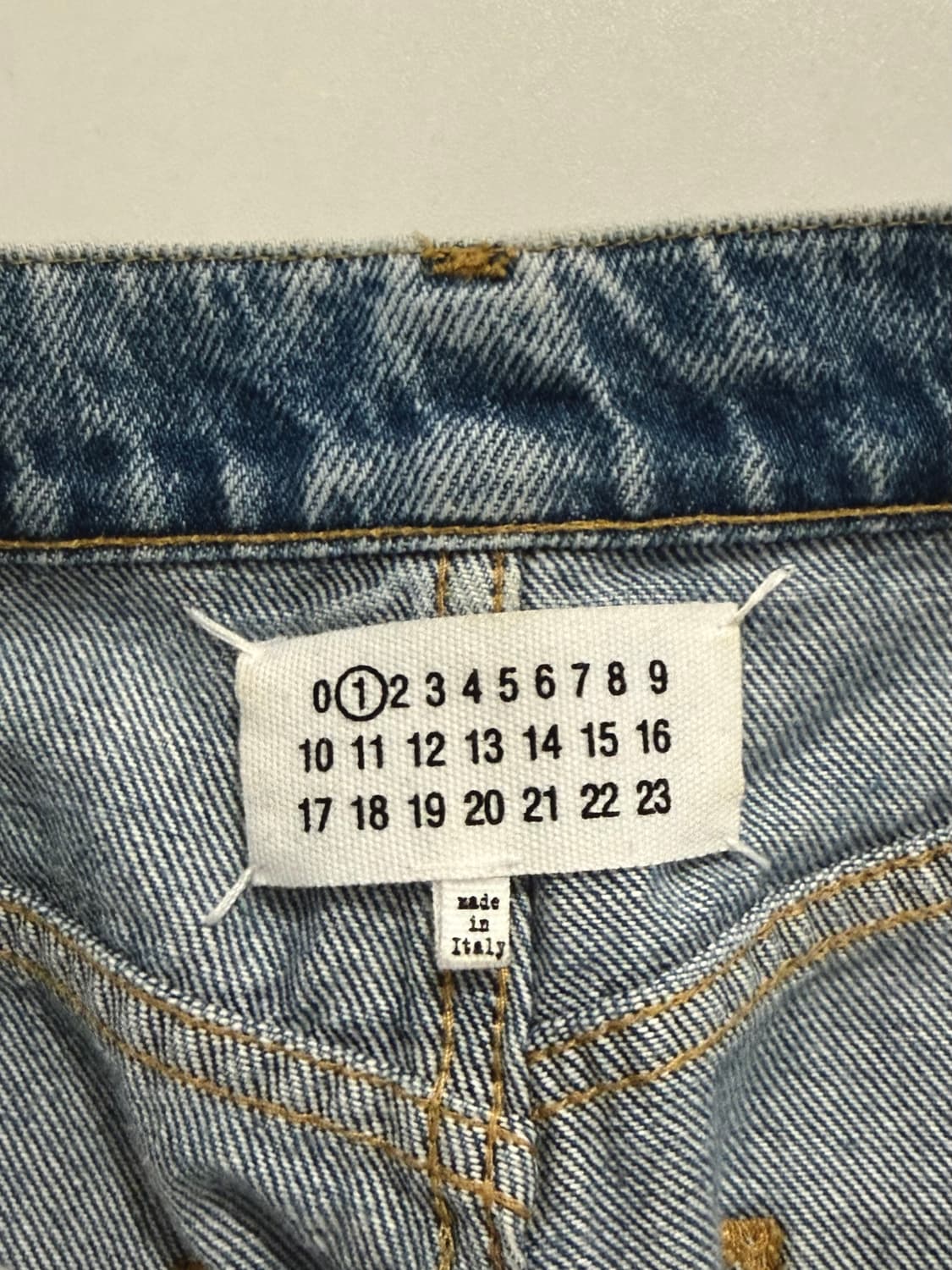 메종마르지엘라 컷아웃 데님팬츠 상품이미지4