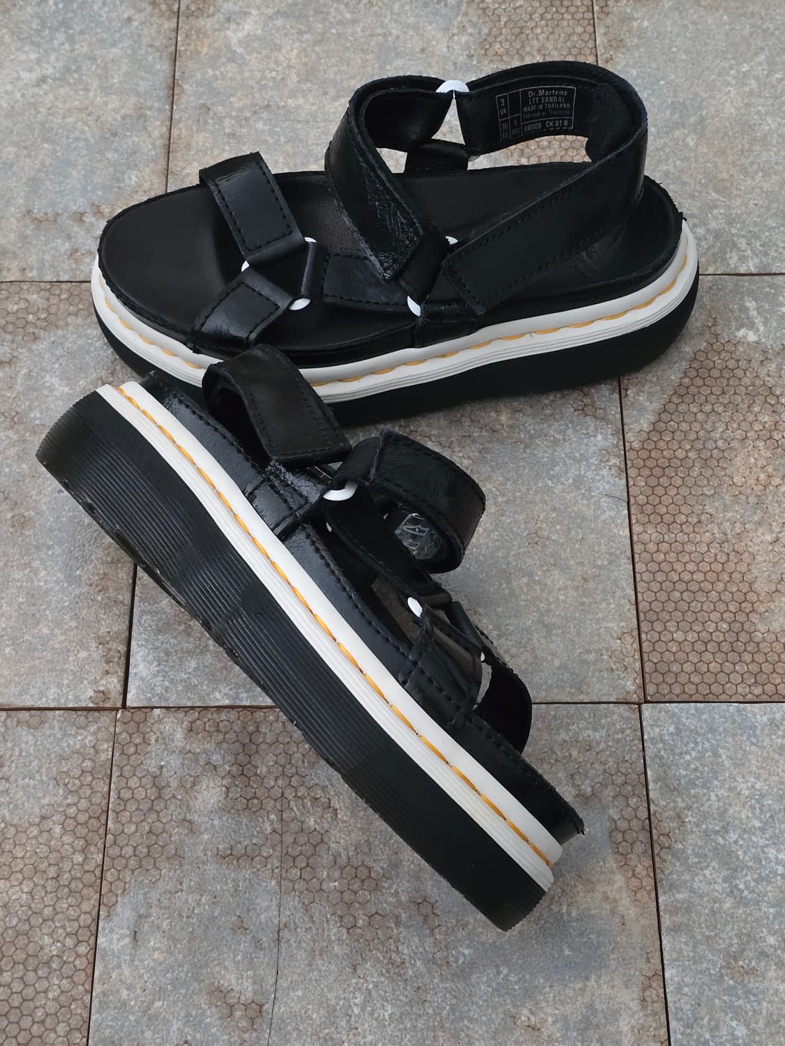 (220)닥터마틴 ltt 블랙 샌들  상품이미지8