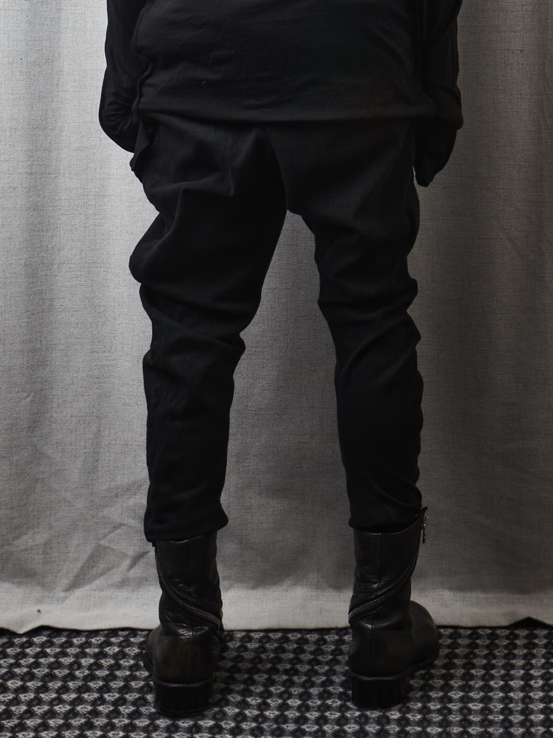 Julius FW 2013  비대칭 드레이프 팬츠 상품이미지9