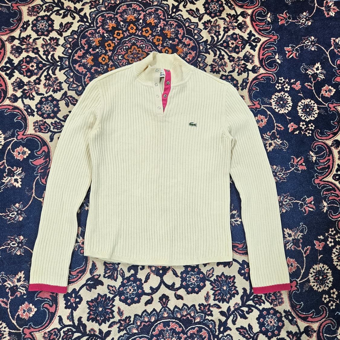 라코스테(Lacoste) 핑크 라인 버튼 넥 니트 95 상품이미지1